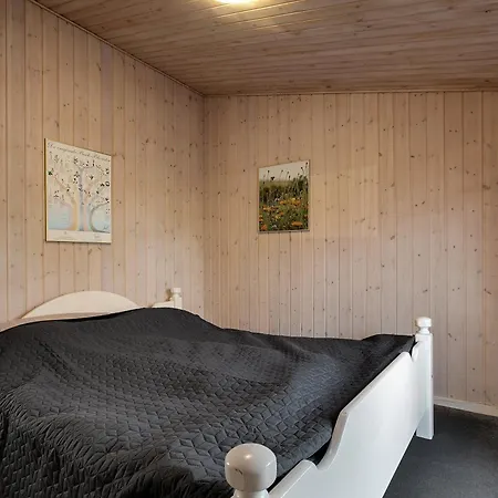 Дом отдыха Cozy Summer House On Scenic Djursland