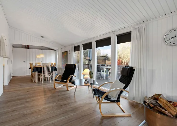 Cozy Summer House On Scenic Djursland * Glesborg