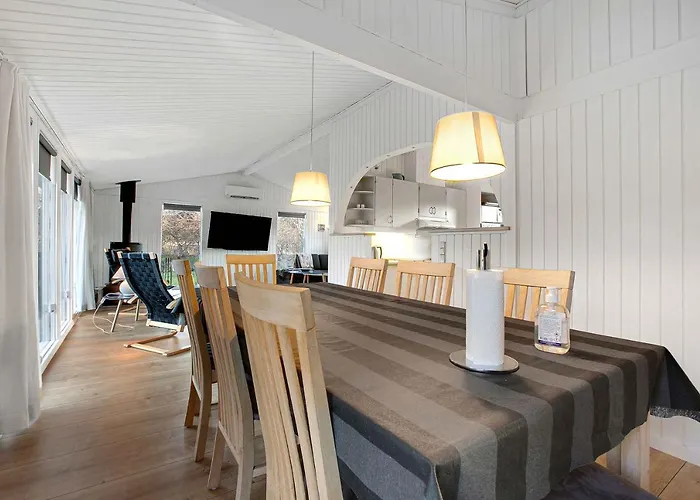 Cozy Summer House On Scenic Djursland